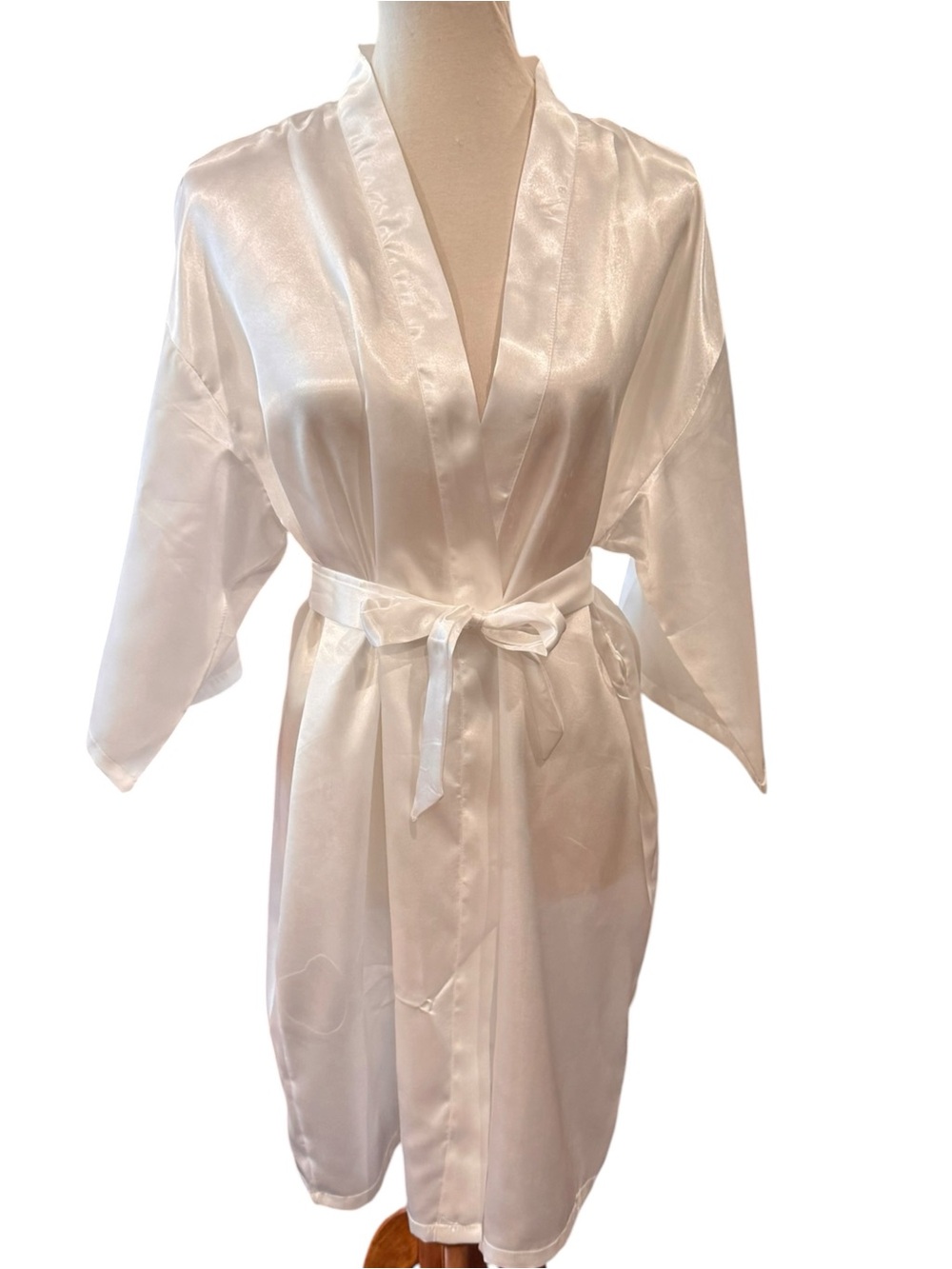 Bride Satin Robe with Rhinestone Script - White Sz L - Picture 3 of 3